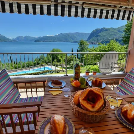 Appartement 2-bedroom Lakeview Bella Gaeta