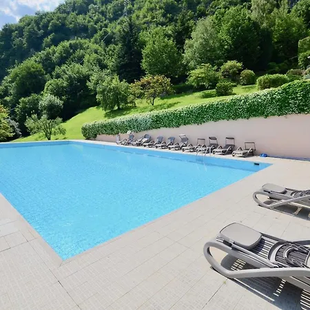Appartement 2-bedroom Lakeview Bella Gaeta San Siro (Lombardy)