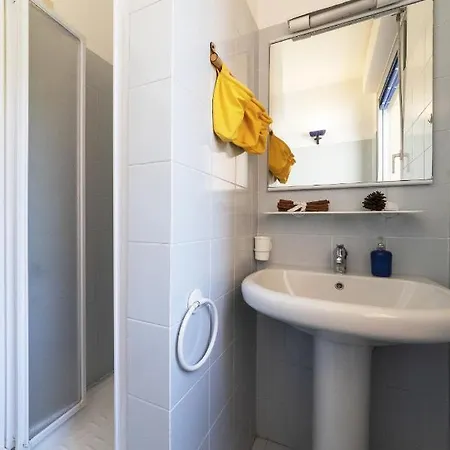 Appartement 2-bedroom Lakeview Bella Gaeta San Siro (Lombardy)